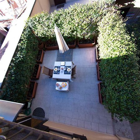 B&B Terrazza Baires - In The Heart Of Milano Exteriör bild