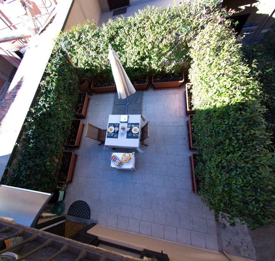 B&B Terrazza Baires - In The Heart Of Milano Exteriör bild