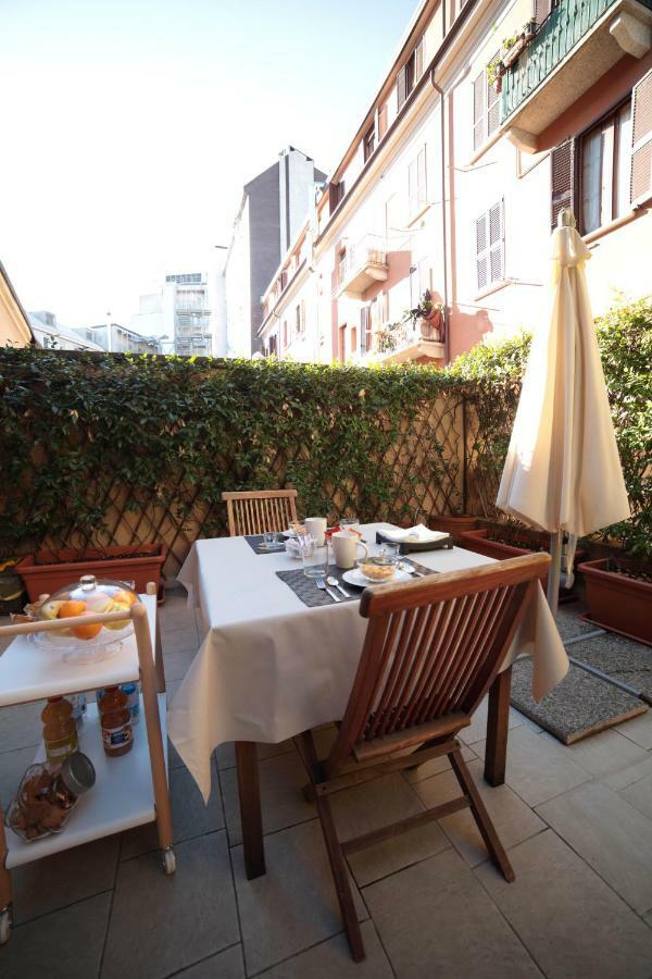 B&B Terrazza Baires - In The Heart Of Milano Exteriör bild